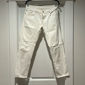 Levi’s White Boyfriend Jeans